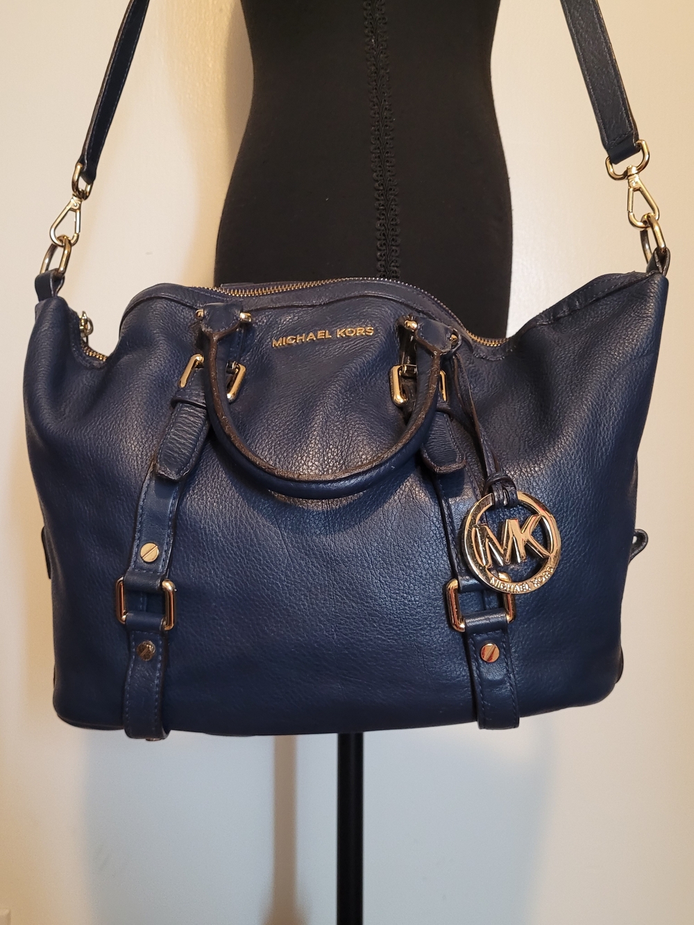 Michael Kors Bedford Navy Pebbled Leather Satchel Gold MK Charm Shoulder Bag